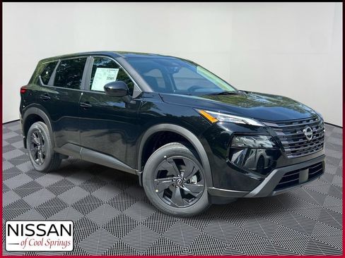 New 2026 Nissan Rogue SV AWD/4WD image 1