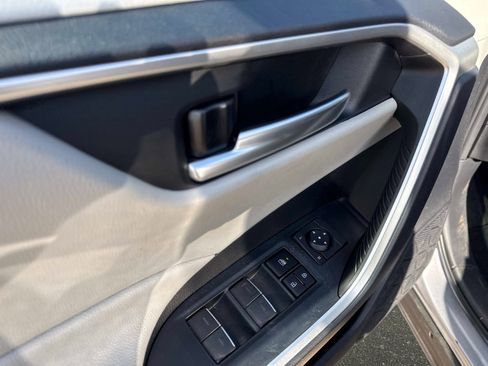 Used 2024 Toyota RAV4 XLE image 17