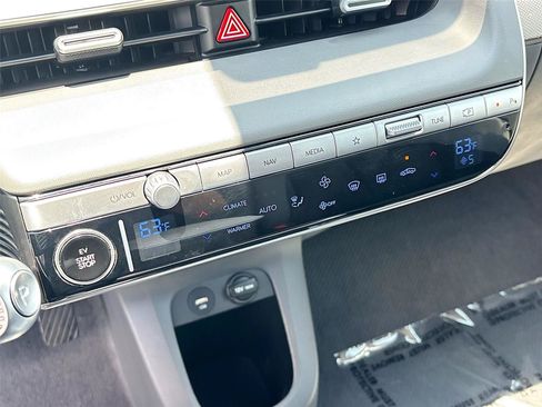 Used 2023 Hyundai Ioniq 5 SE RWD image 16