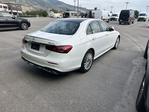Used 2022 Mercedes-Benz E 450 4MATIC Sedan image 5