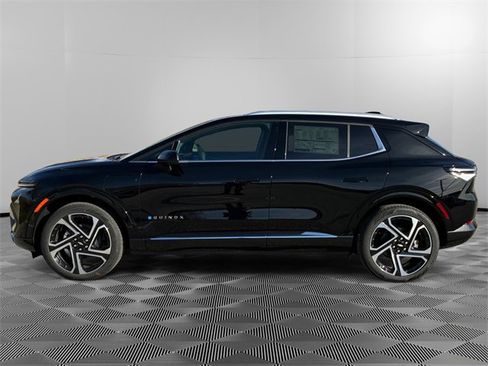 New 2026 Chevrolet Equinox EV LT image 6