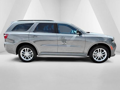 Used 2024 Dodge Durango GT AWD/4WD image 8