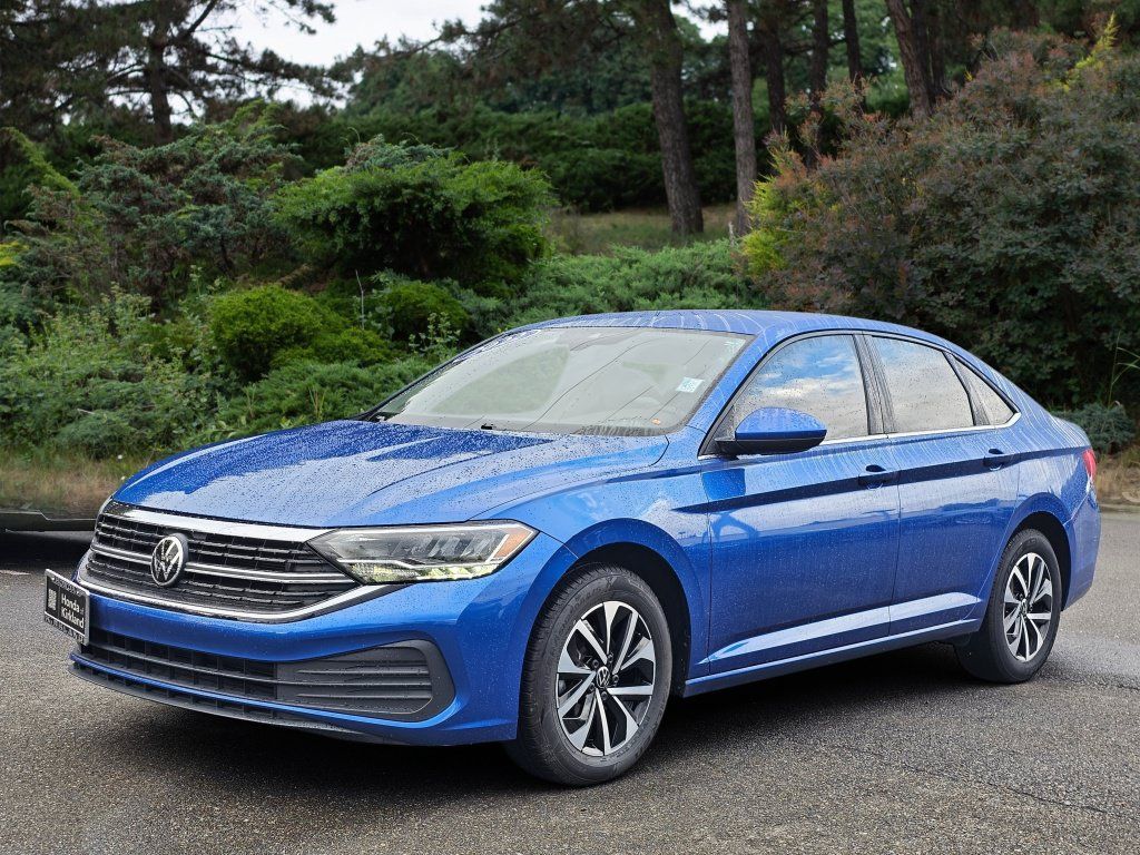 Used 2022 Volkswagen Jetta S FWD image 3
