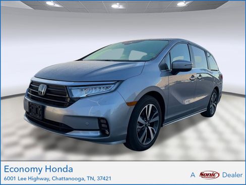 Used 2024 Honda Odyssey Touring image 1