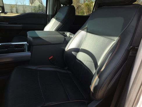 Certified 2025 Ford F350 Lariat image 6