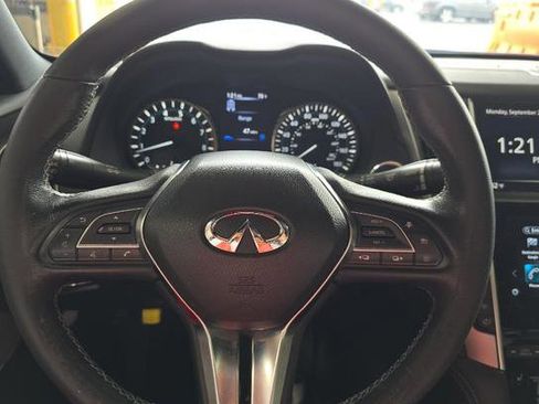 Used 2022 INFINITI Q60 3.0t Luxe w/ Essential Package image 14