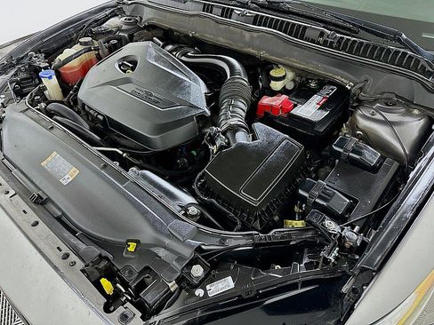 Used 2013 Ford Fusion SE image 28