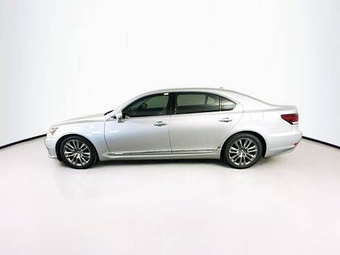 Used 2016 Lexus LS 460 L RWD image 4