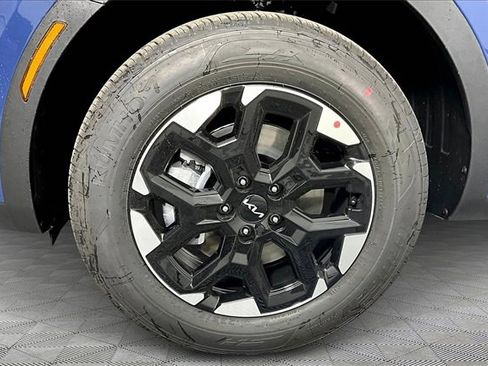 New 2026 Kia Sorento S image 13