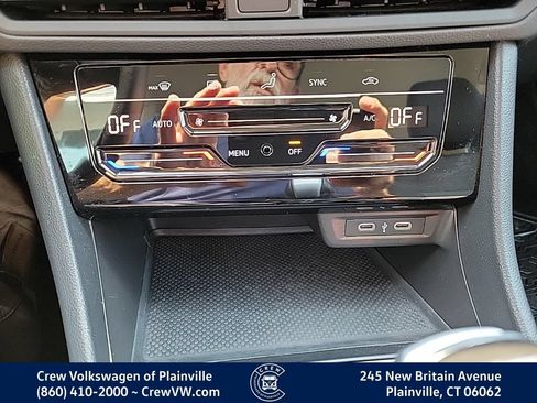 Certified 2025 Volkswagen Jetta S FWD image 9