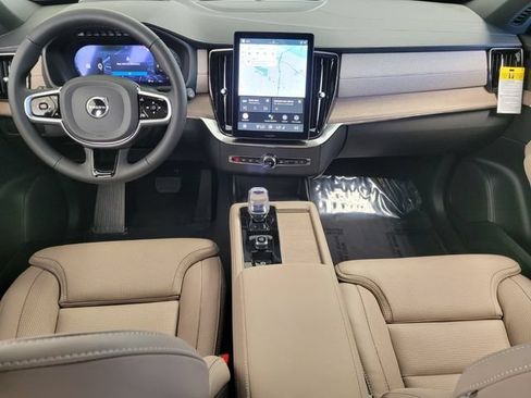 New 2026 Volvo XC90 B6 Ultra w/ Protection Package AWD/4WD image 16