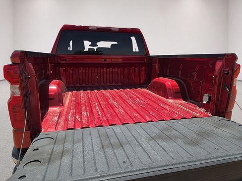 Used 2023 Chevrolet Silverado 1500 LT RWD image 13