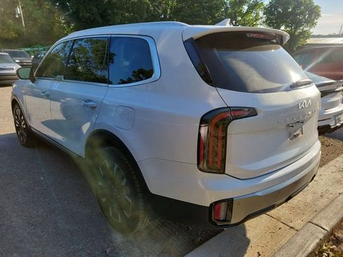 Used 2023 Kia Telluride SX Prestige AWD/4WD image 4