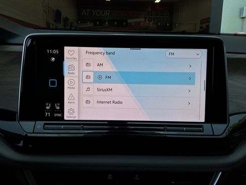 Used 2026 Volkswagen Atlas SE FWD image 37