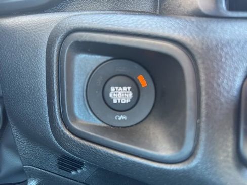Certified 2026 Jeep Wrangler Unlimited Sport AWD/4WD image 17