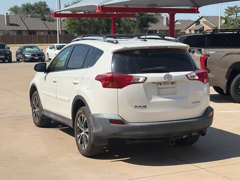 Used 2015 Toyota RAV4 Limited w/ Technology Package FWD image 5