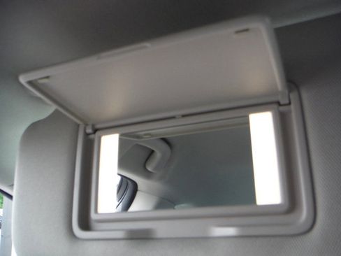 Used 2023 Honda Accord LX image 27