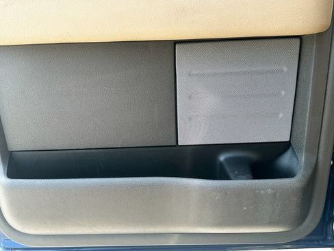 Used 2011 Ford F150 XLT w/ XLT Chrome Pkg RWD image 24