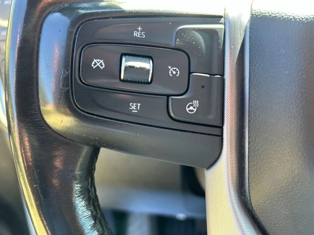 Used 2020 GMC Sierra 1500 Elevation w/ Elevation Value Package AWD/4WD image 16