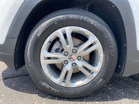 Certified 2024 GMC Terrain SLE FWD image 23