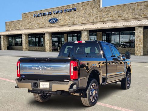 New 2026 Ford F250 King Ranch w/ FX4 Off-Road Package image 6