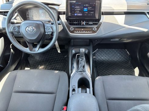 Used 2023 Toyota Corolla LE FWD image 12