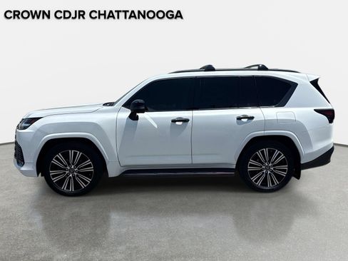 Used 2025 Lexus LX 700h Luxury w/ Appearance Package AWD/4WD image 8