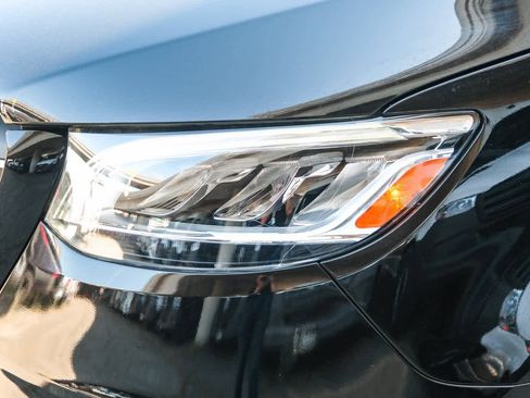 Used 2025 Mercedes-Benz Sprinter 2500 image 11