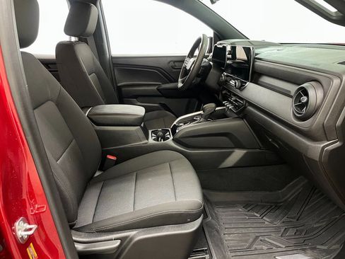 Certified 2024 Chevrolet Colorado Trail Boss w/ Advanced Trailering Package image 38