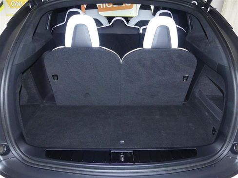Used 2023 Tesla Model X AWD/4WD image 28