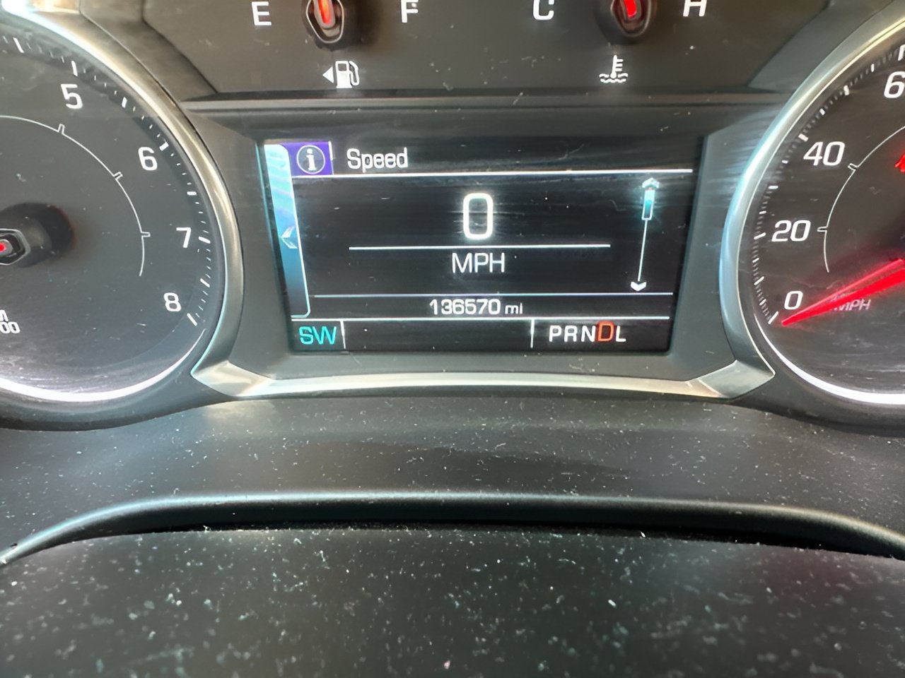 Used 2017 GMC Acadia SLT FWD image 23