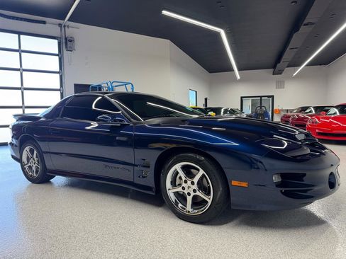 Used 2002 Pontiac Firebird Trans Am w/ SLP Firehawk Pkg RWD image 23