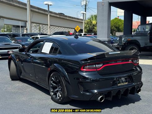 Used 2022 Dodge Charger Scat Pack RWD image 5
