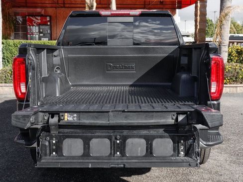 Used 2020 GMC Sierra 1500 SLT w/ SLT Premium Package image 9