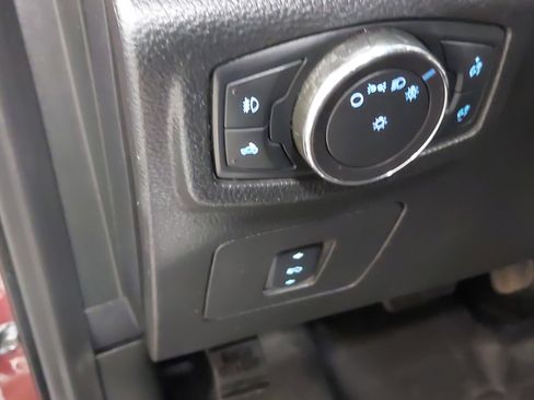 Used 2016 Ford F150 Lariat w/ Equipment Group 502A Luxury image 23