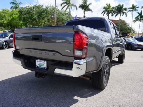 Used 2021 Toyota Tacoma SR5 RWD image 7