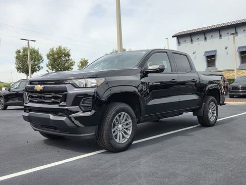 Used 2026 Chevrolet Colorado LT w/ Advanced Trailering Package RWD image 2