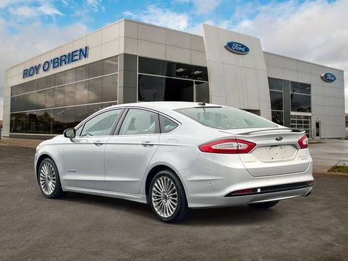 Used 2014 Ford Fusion Titanium FWD image 3