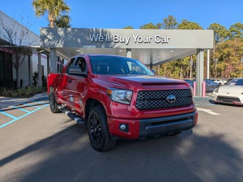 Used 2020 Toyota Tundra SR5 image 3