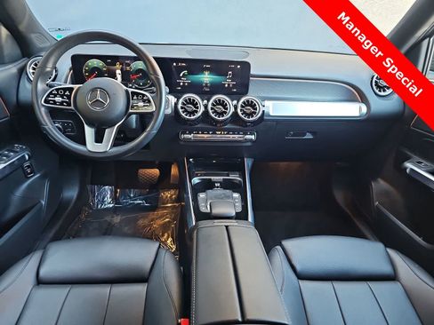 Used 2022 Mercedes-Benz GLB 250 GLB 250 image 14