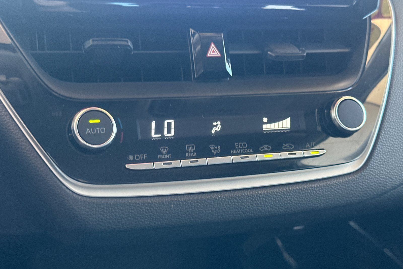 Certified 2024 Toyota Corolla LE FWD image 23