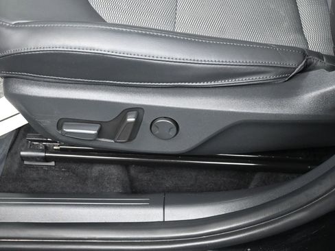 Certified 2023 Kia Niro Wind w/ Wind Preserve Package image 12