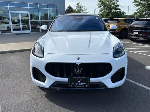 Used 2023 Maserati Grecale Modena AWD/4WD image 10