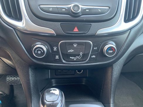 Used 2020 Chevrolet Equinox LT w/ LPO, Blackout Package image 26