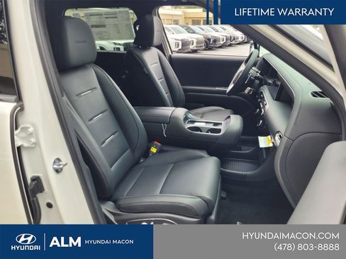 New 2026 Hyundai Palisade Calligraphy FWD image 16