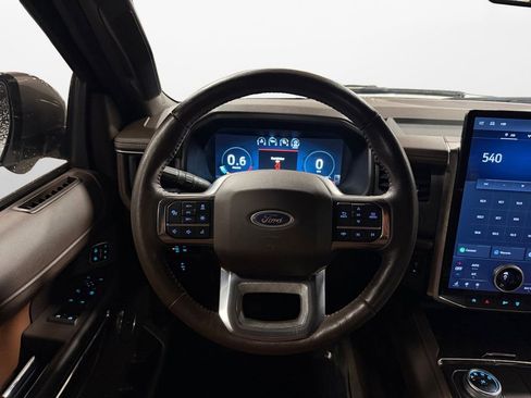 Used 2023 Ford Expedition Max King Ranch image 12