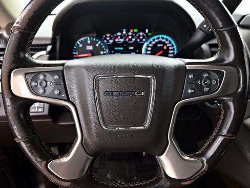 Used 2018 GMC Yukon XL Denali w/ Denali Ultimate Package image 6