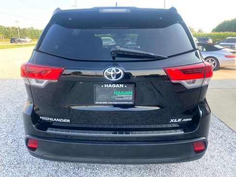 Used 2018 Toyota Highlander XLE w/ Protection Package #3 AWD/4WD image 6