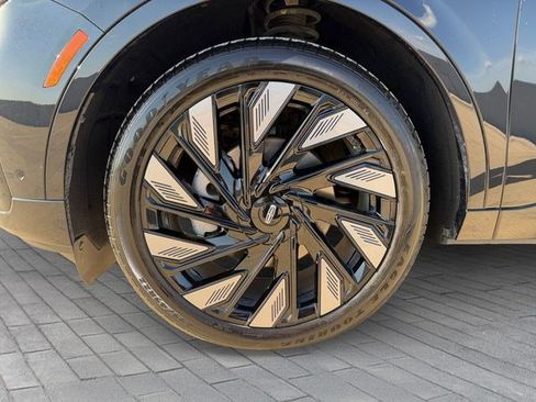 Used 2024 Lincoln Nautilus Black Label w/ Jet Appearance Package (87T) AWD/4WD image 9