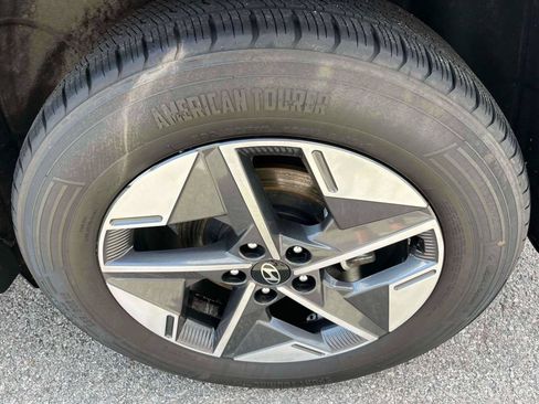 Used 2025 Hyundai Tucson SEL AWD/4WD image 34